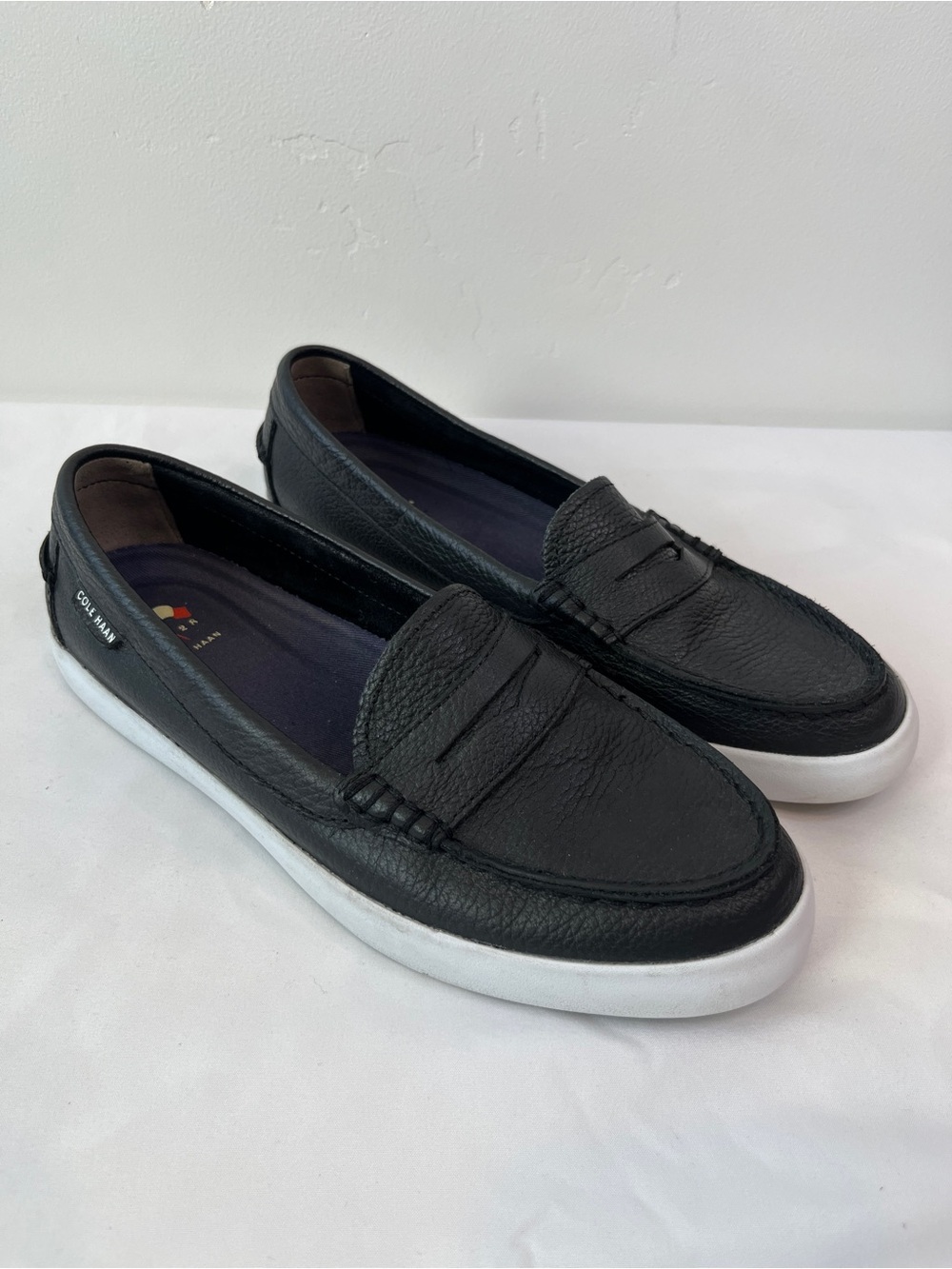 Cole Haan Nantucket Penny Loafer Black Pebbled Leather Sneaker Womens Size 7.5B